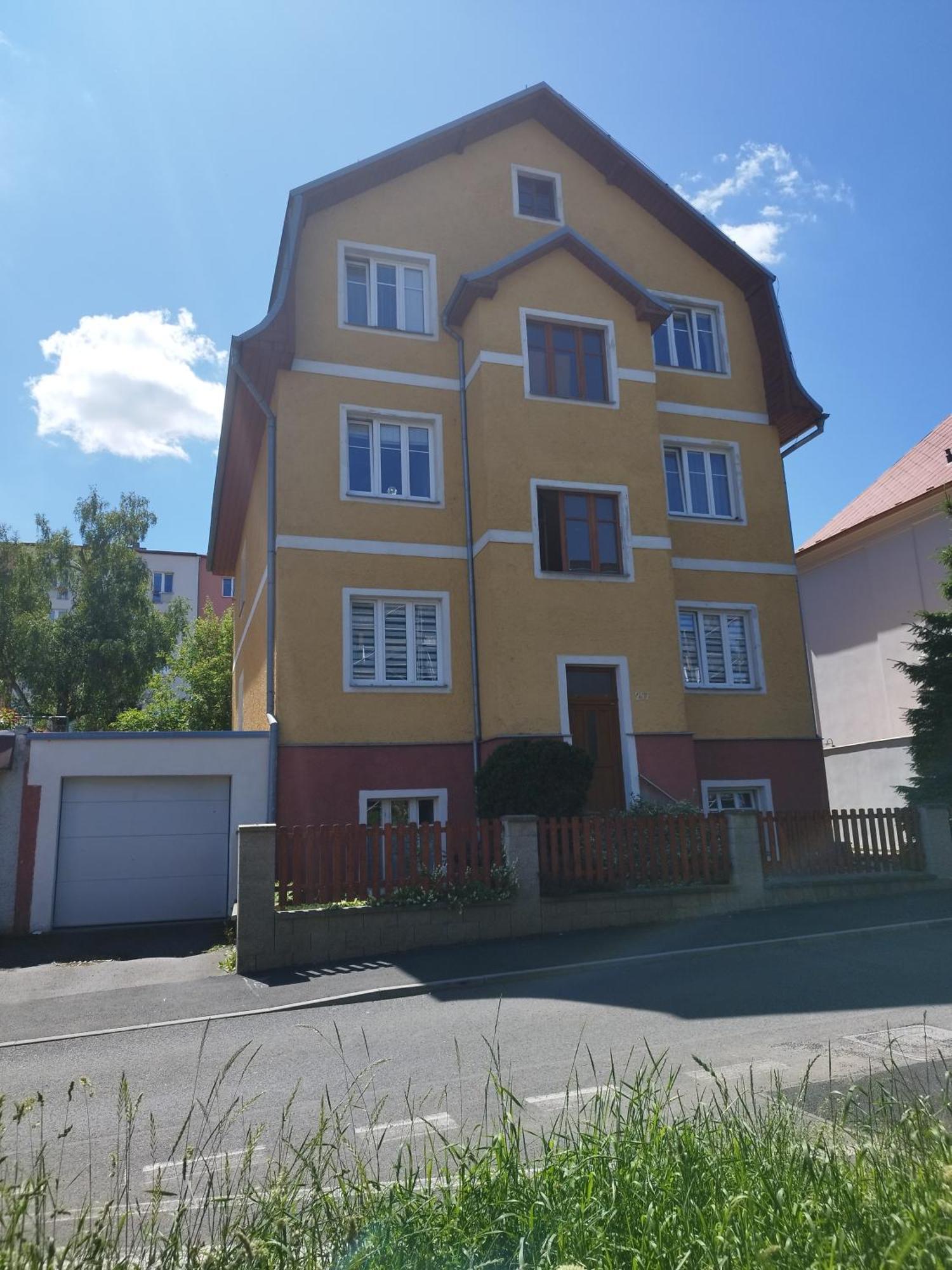 Loft Apartment Karlovy Vary Luaran gambar