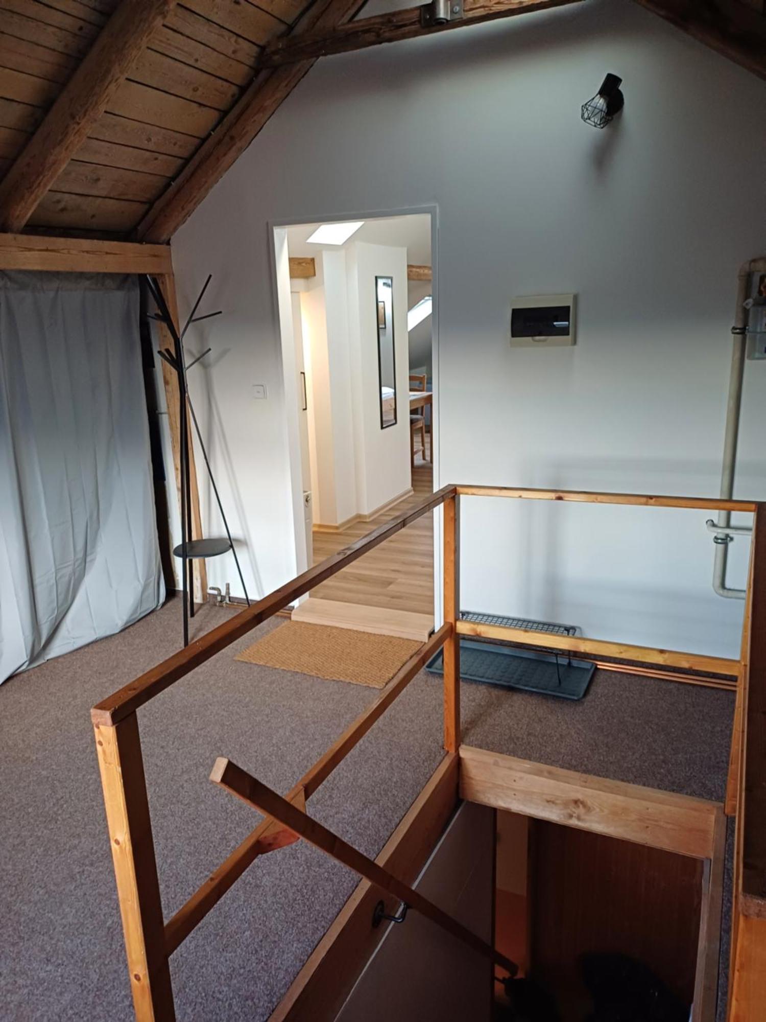 Loft Apartment Karlovy Vary Luaran gambar